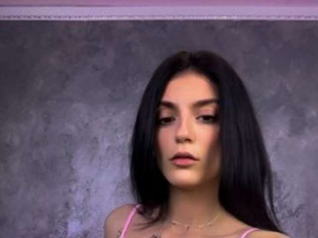 go to chat with KaseyCream