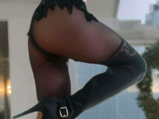 go to chat with Kasiarina