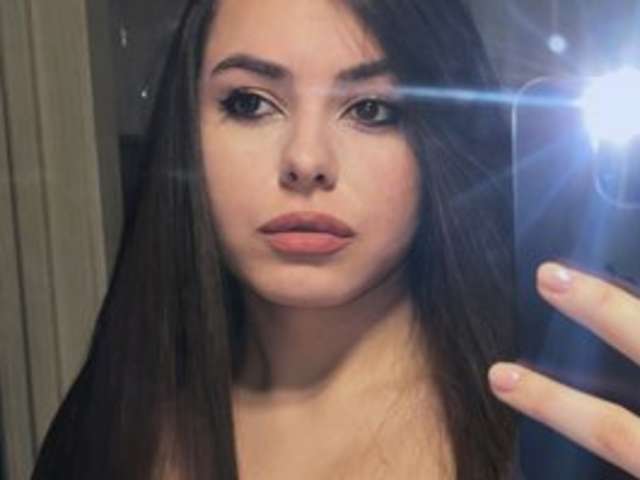 go to chat with Katember