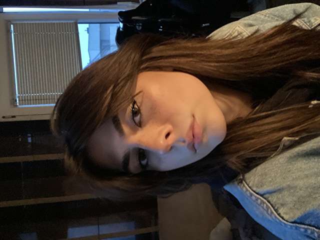 go to chat with Katieee2005