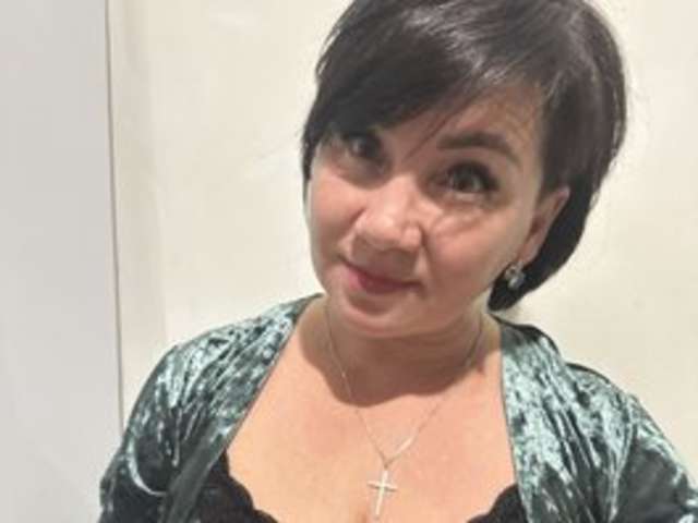 go to chat with KatrinLove
