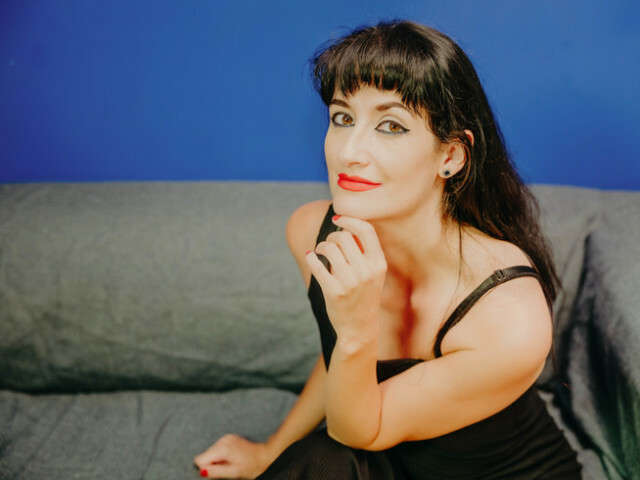 go to chat with KatrinnaBea