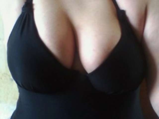 go to chat with Katymalibu