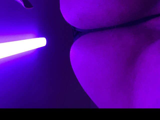 go to chat with KayleeKnox