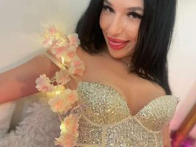 go to chat with KayleeSmoke