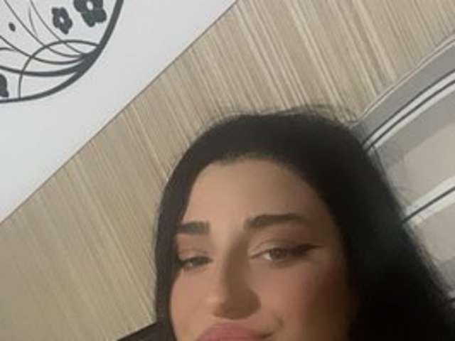 go to chat with KaylyKendall