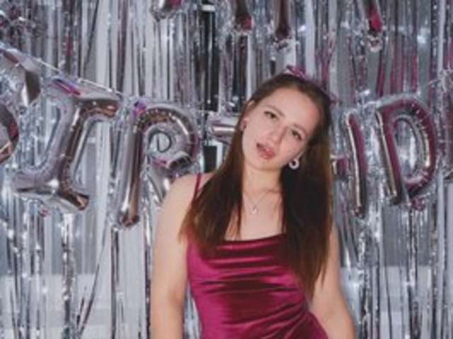 go to chat with Keily8