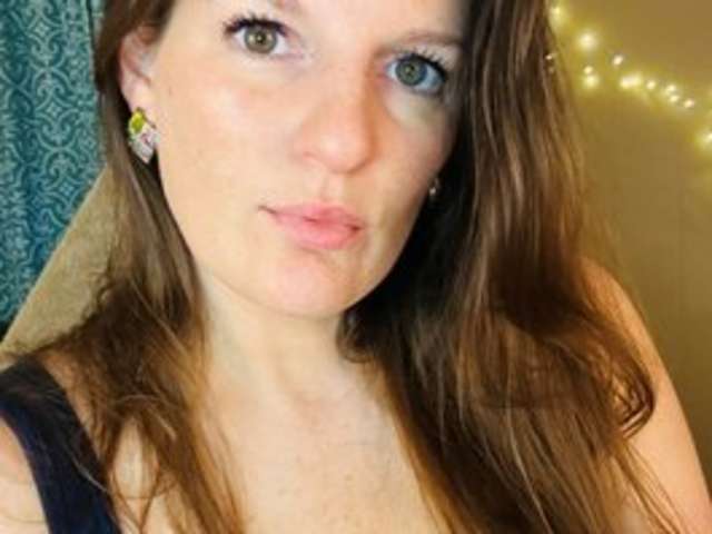 go to chat with KellyCarolina