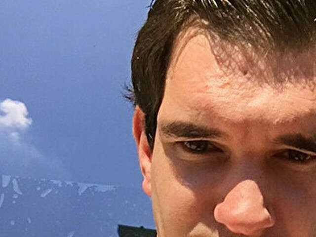 go to chat with Kennethjee69