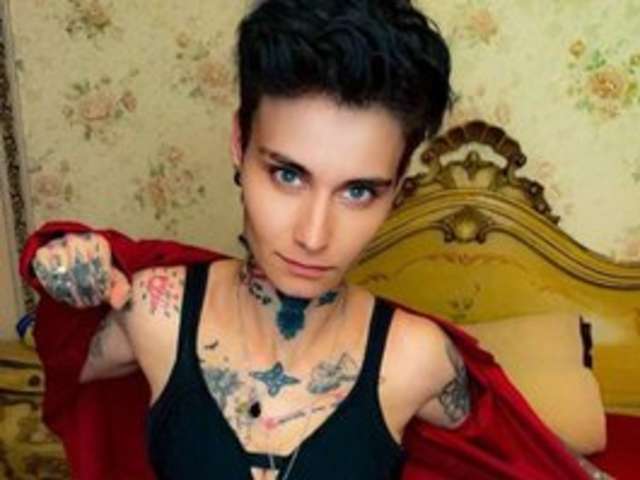 go to chat with KennysXX