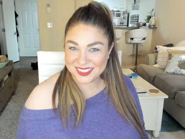 go to chat with KieraReines