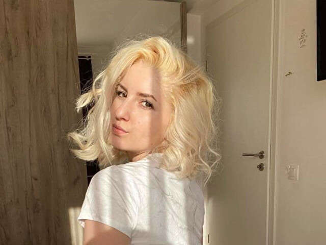 go to chat with Kimalice