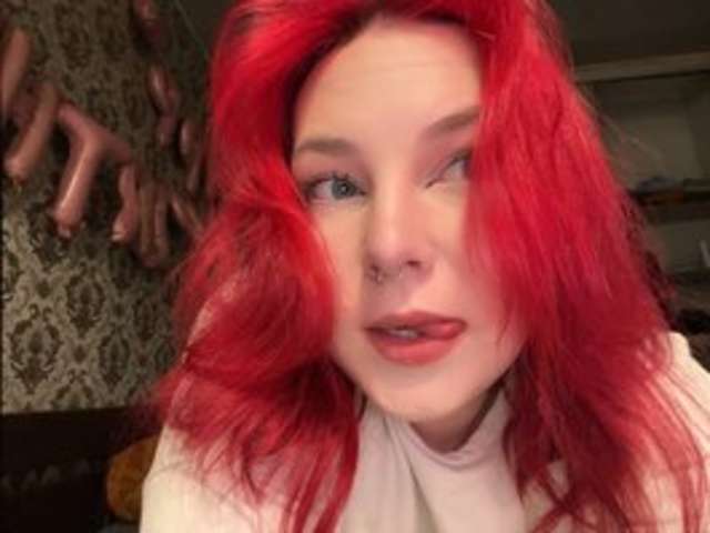 go to chat with KiraGrande