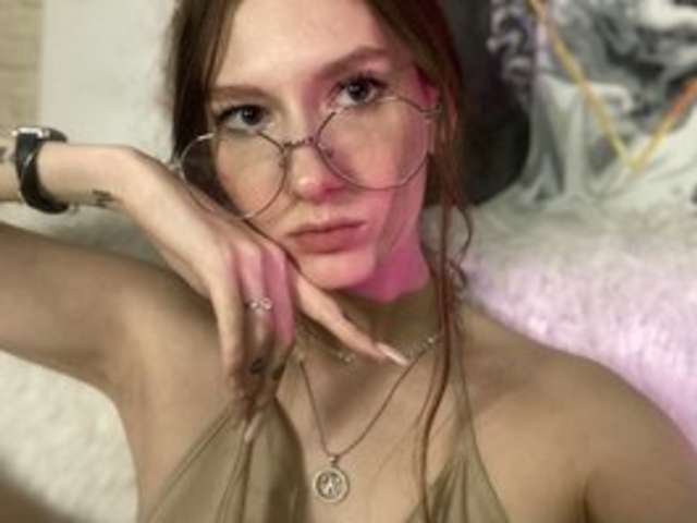 go to chat with KiraRumGirl