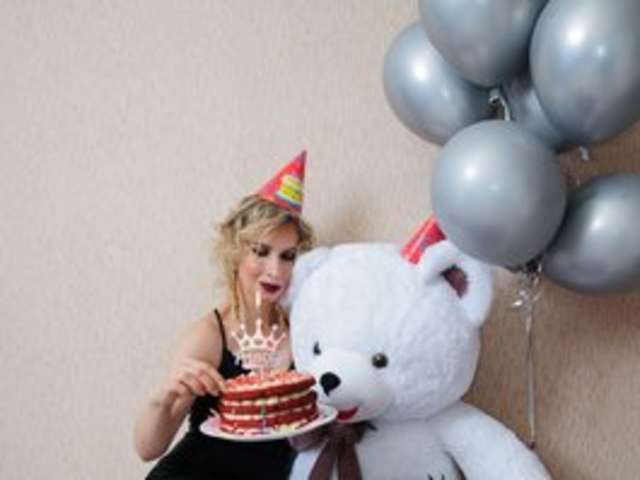 go to chat with KirstenDesire