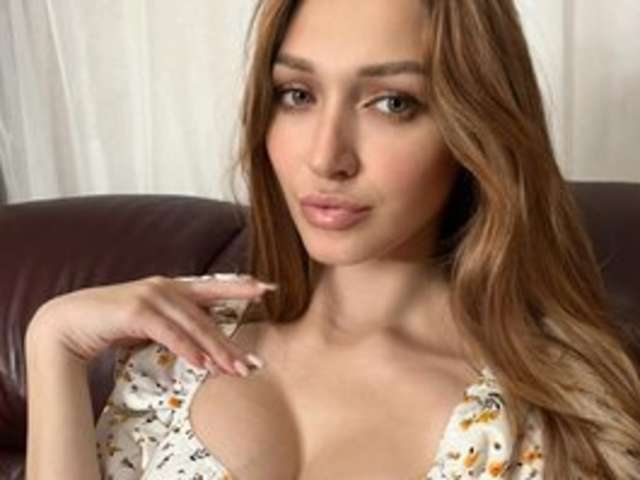 go to chat with KisaBlond