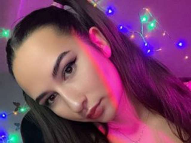 go to chat with Kissik-Karinka