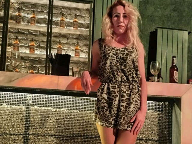 go to chat with KittyAnne