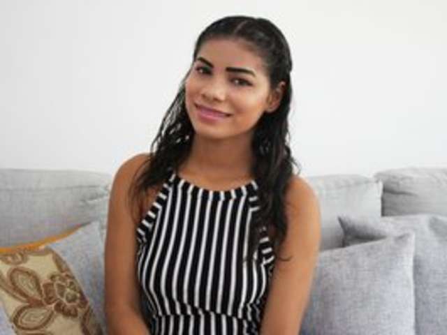 KLOE-LOPEZ amateur webcam photo