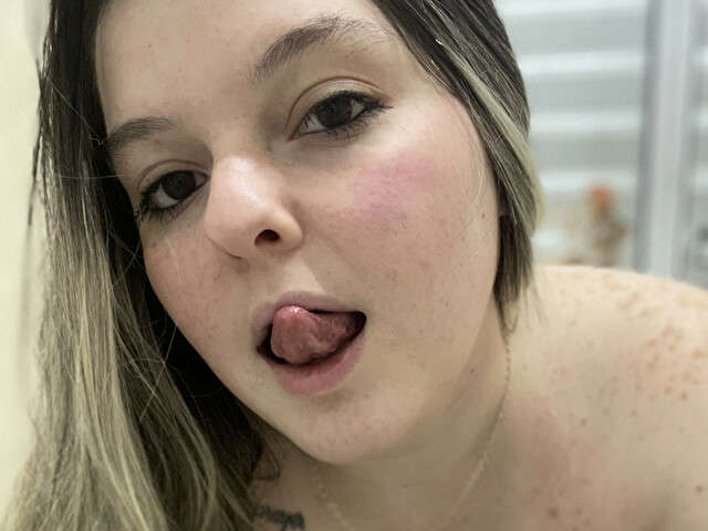 go to chat with KristinaBear