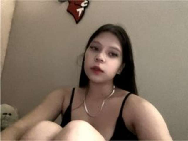 go to chat with KylieDaHatton