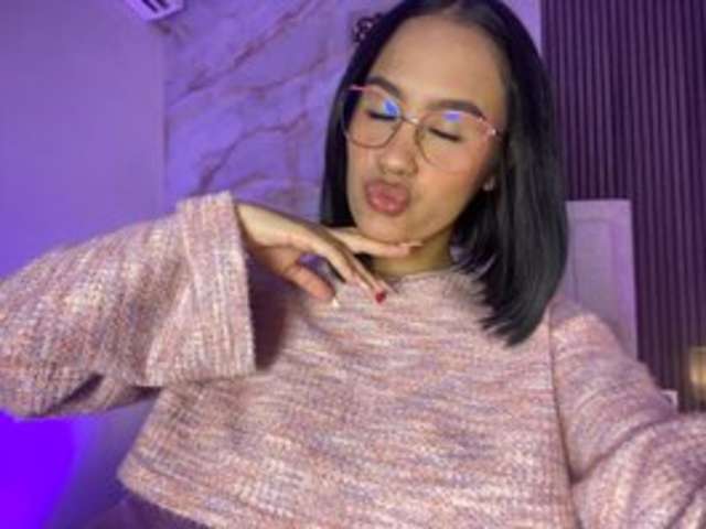 go to chat with LALA-DALOVELY
