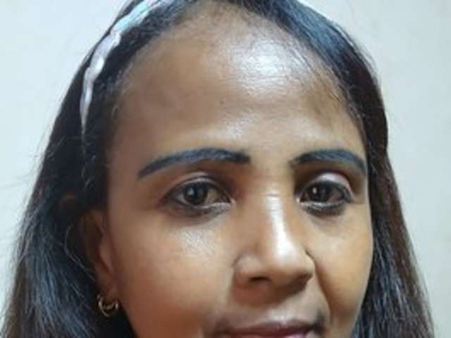 go to chat with LAYANe