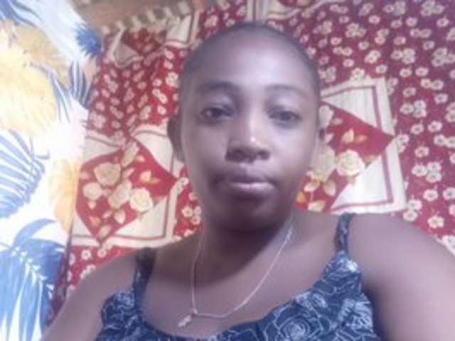 go to chat with LETICIASWEET5