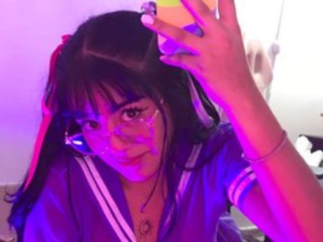 go to chat with Lalalutsy-tay