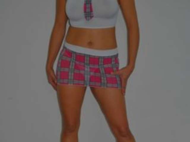go to chat with Laly35