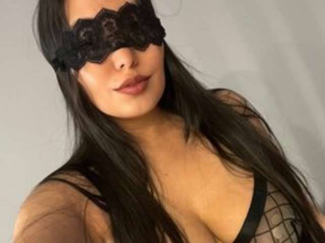 go to chat with LanaHoney