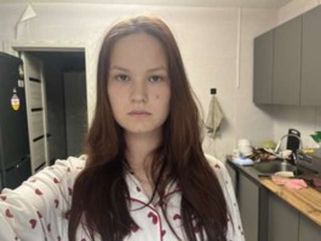 go to chat with LashandraVlahovich