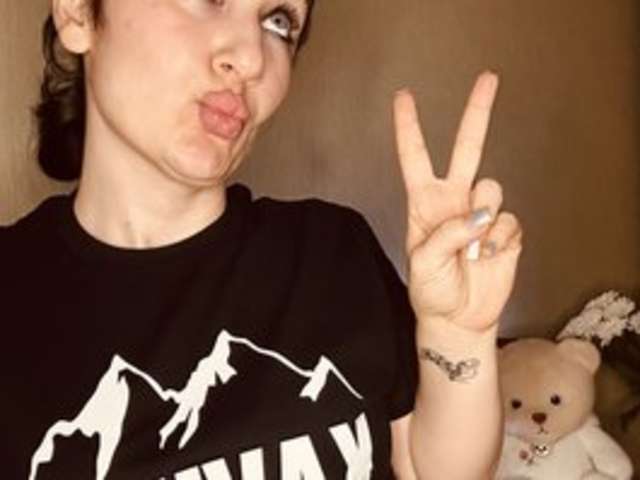 go to chat with Layla-kavkaz