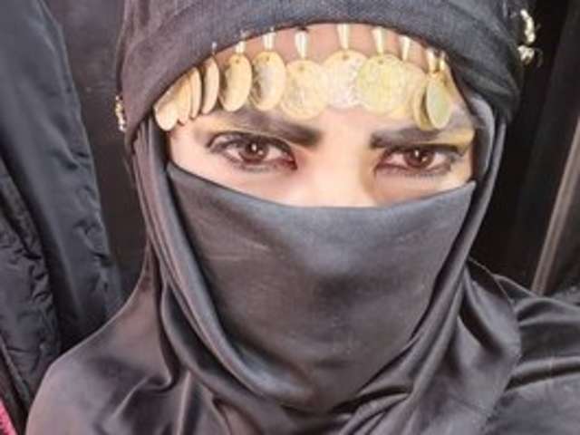 go to chat with LaylaMustafa