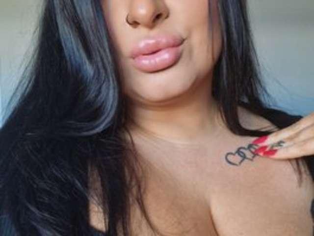 go to chat with LaylaUK