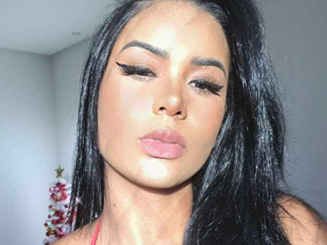 go to chat with LaysaBrazil