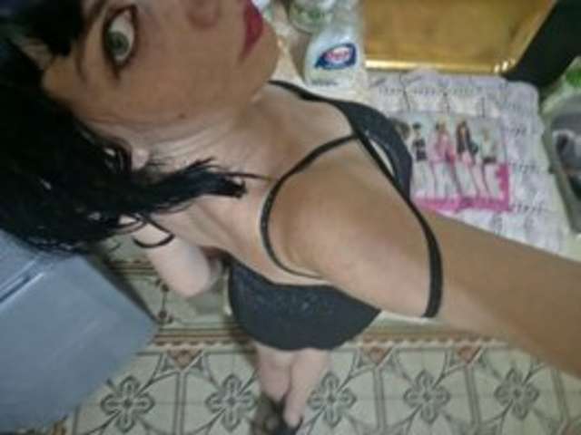 go to chat with Lea999