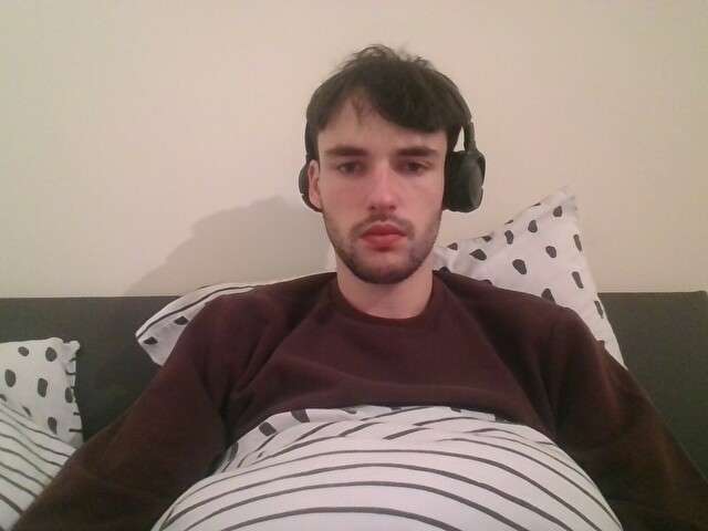 go to chat with Len2408