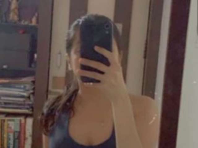 go to chat with LenaGolden