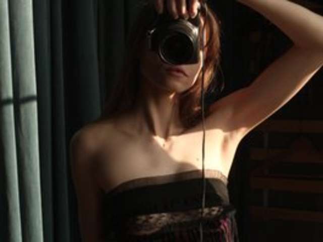 go to chat with LeonsAlice