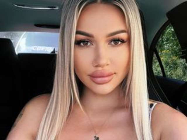 go to chat with LeraDXB