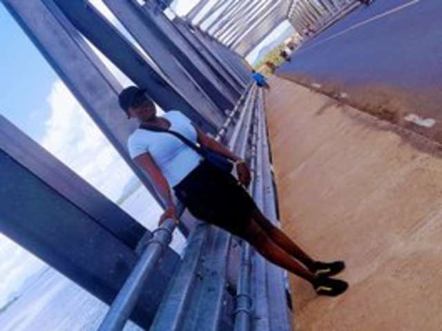 go to chat with Letiee