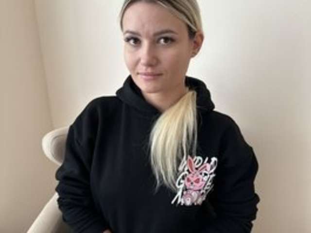 go to chat with LexiLure