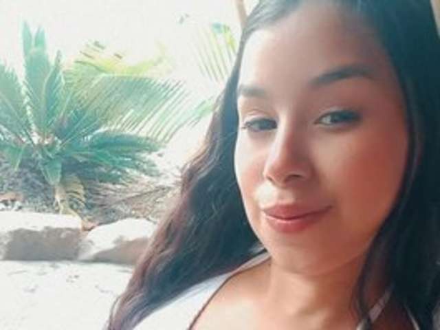 go to chat with LexieCarter