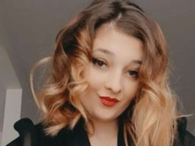 go to chat with LexyRay