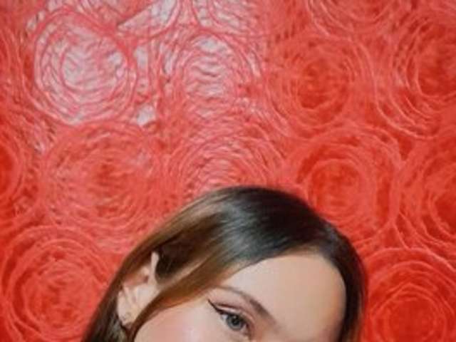 go to chat with LexyRooss