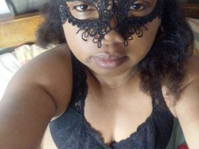 go to chat with LeylahLaChaudasse