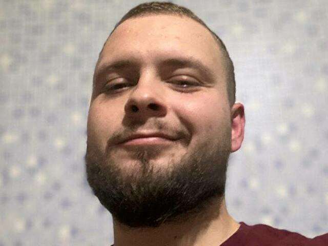 go to chat with LiamB