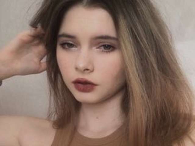 go to chat with LianaSilver