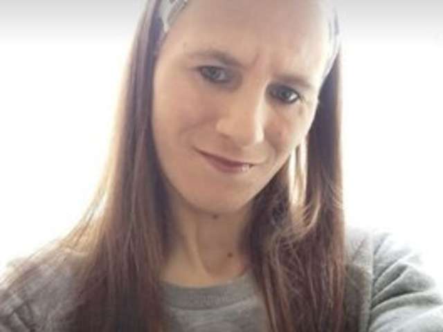 go to chat with Lidakisa
